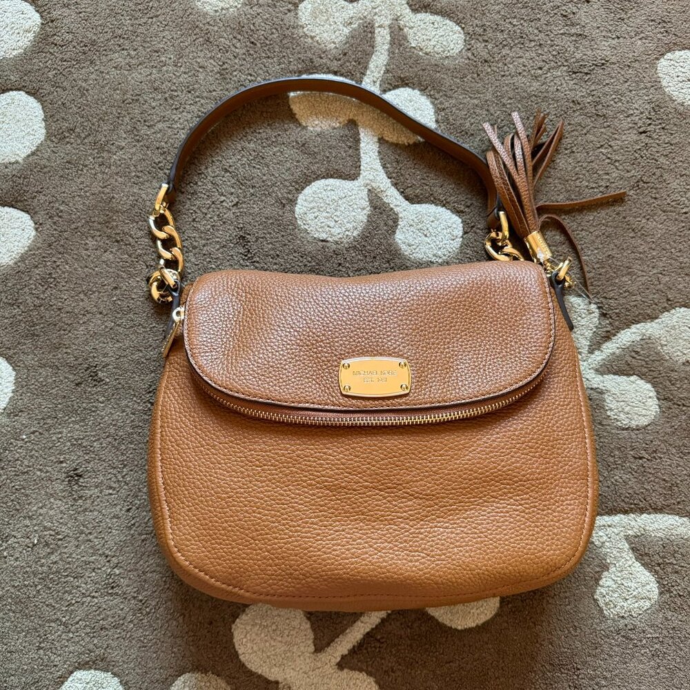michael kors leather bedford bag in brown